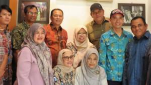 SosokKasim-Arifin-Mahasiswa-IPB-Rela-Jalani-KKN-15-Tahun-demi-Mengabdi-ke-Warga-Desa-di-Maluku.jpg