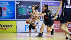 TAMPIL-SOLID-Aksi-student-athlete-SMAN-5-Surabaya-Smala-Syekha-Aliyah-Ga.jpg