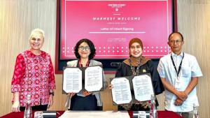 TANDATANGAN-LOI-Pro-Vice-Chancellor-and-Provost-Western-Sydney-Univer.jpg