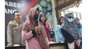 TEGA-Ibu-Muda-asal-Bekasi-Jual-Bayinya-Berusia-14-Hari-Seharga-Rp-30-Juta-Akui-Suami-Tak-Tahu.jpg
