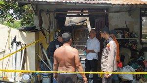 Tim-Inafis-Polrestabes-Surabaya-bersama-anggota-Unit-Reskrim-Polsek.jpg