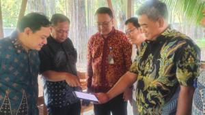 UMKM-yang-pada-gilirannya-memperkuat-perekonomian-daerah.jpg