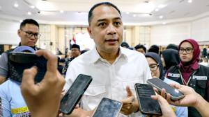 Wali-Kota-Surabaya-Eri-Cahyadi-13102025.jpg