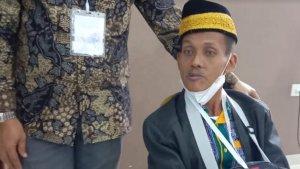 calon-jemaah-haji-cjh-tunanetra-asal-pamekaaan.jpg