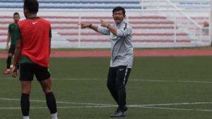 direktur-teknik-pssi-indra-sjafri-saat-menjadi-pelatih-timnas-indonesia-muda.jpg