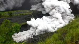erupsi-dengan-jarak-luncur-awan-panas-mencapai-5-kilometer-ke-arah-kali-Lanang.jpg