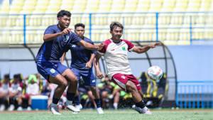 gresik-united-di-Stadion-Gelora-Joko-Samudro-Jumat-1992025.jpg