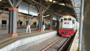 ka-terlambat-jalur-utara.jpg