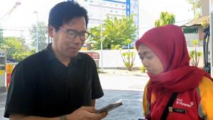 konsumen-SPBU-swasta-di-Surabaya-Jatim.jpg