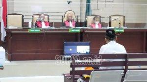 mantan-Bupati-Sidoarjo-dua-periode-Saiful-Ilah-74-terdakwa.jpg