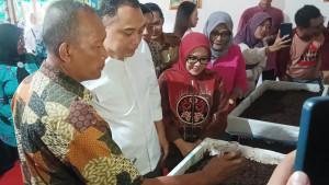 masalah-sampah-di-Surabaya11.jpg