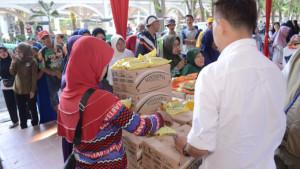 pasar-murah-di-Pendopo-Gresik-1.jpg