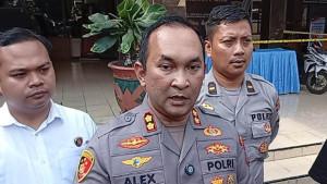 pembakaran-mobil-di-Lumajang-5.jpg