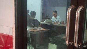 penyidik-KPK-periksa-kontraktor-di-Jember.jpg