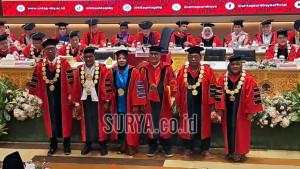 pimpinan-dalam-acara-pengukuhan-di-Auditorium-Graha-Wiyata-Selasa-1692025.jpg