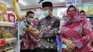 plt-bupati-ponorogo-soedjarno-memborong-produk-umkm.jpg