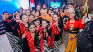 saing-kreatif-dan-cinta-budaya-lokal-Humas-Pemprov-Jatim.jpg