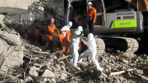 temuan-korban-meninggal-dunia-tragedi-Ponpes-Al-Khoziny-Sidoarjo-Jatim-4102025a.jpg