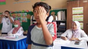 tes-visus-siswa-Tulungagung-1.jpg