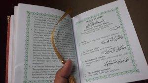 urutan-bacaan-surat-yasin-dan-tahlil-lengkap-dengan-teks-arab-hingga-terjemahan.jpg