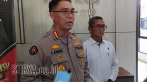 wawancara-depan-Lobby-Gedung-Bidang-Humas-Mapolda-Jatim-pada-Senin-2992025.jpg