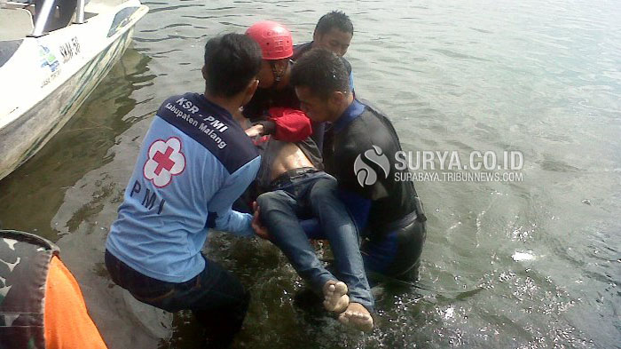 Remaja 15 Tahun Korban Perahu Terbalik Ditemukan di Kedalaman 8 Meter
