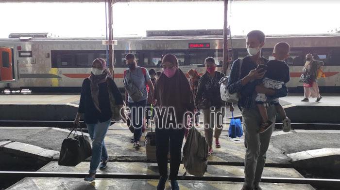 Puncak Arus Mudik Lebaran, 2.262 Penumpang Turun di Stasiun Madiun Setiap Harinya