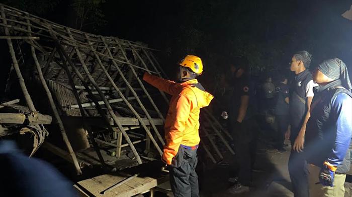 3-Rumah-di-Bondowoso-Terdampak-Gempa-Banyuwangi-Bangunan-Retak-Hingga-Ambruk.jpg
