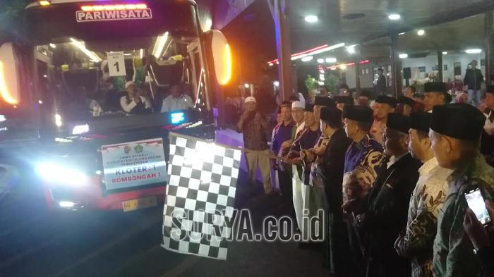 Naik 22 Bus Harapan Jaya, Calon Jamaah Haji Diberangkatkan Bupati Tulungagung