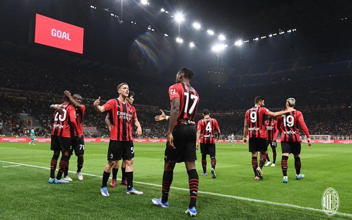 AC-Milan-mendapat-saingan-ketat-dari-rival-se-kotanya-Inter-Milan.jpg