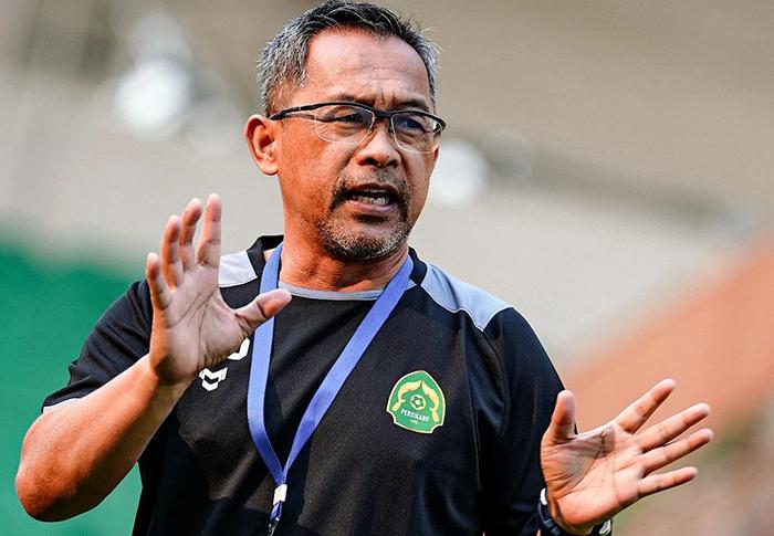 Komentar Aji Santoso Jelang Debut Bersama Persikabo Lawan Madura United di Liga 1