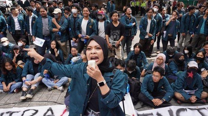 Akhir-Polemik-Pembayaran-UKT-ITB-dengan-Pinjol-Protes-Mahasiswa-Tak-Dihiraukan-Kampus-Ini-Inovasi.jpg