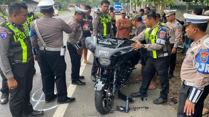 KRONOLOGI Kecelakaan Renville Antonio di Pantura Situbondo , Tabrak Pikap dari Belakang
