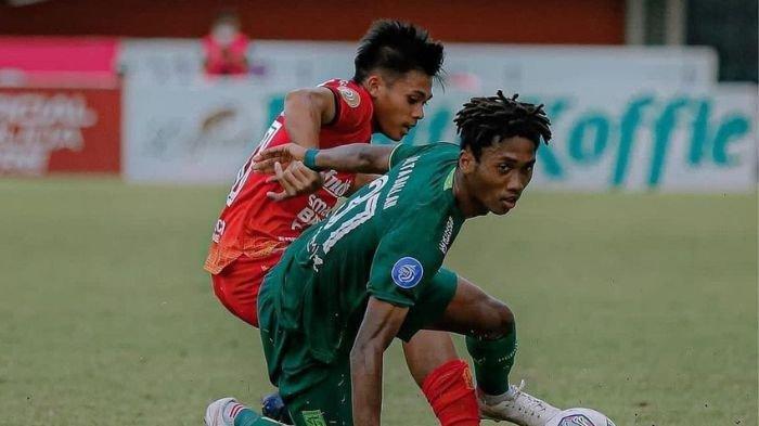 Alta-Ballah-saat-memperkuat-Persebaya-Surabaya-lawan-Bali-United.jpg