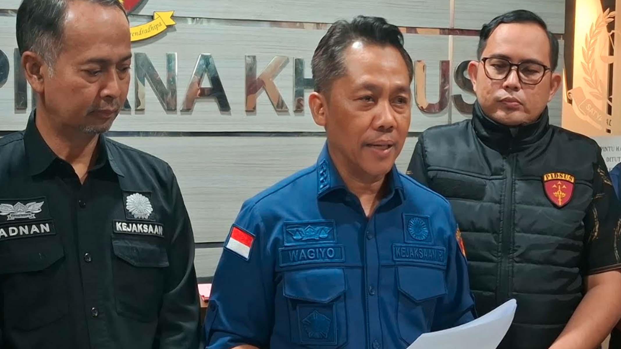 Asisten-Tindak-Pidana-Khusus-Kejati-Jatim-Wagiyo.jpg