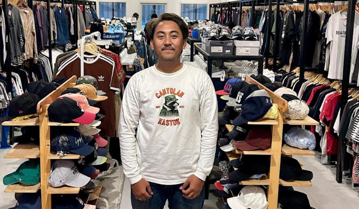 BERHARAP-Arief-Suwandi-pemilik-toko-thrifting-Cantolan-Kastok-di-Surabaya-be.jpg