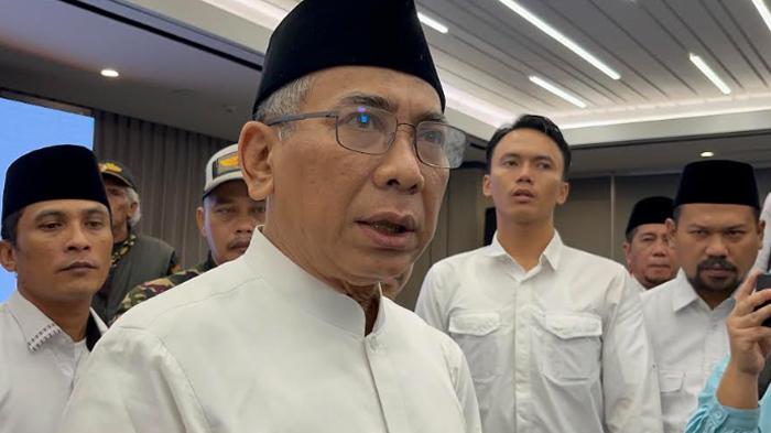 BERI-PENJELASAN-Ketua-Umum-PBNU-KH-Yahya-Cholil-Staquf-saat-me.jpg