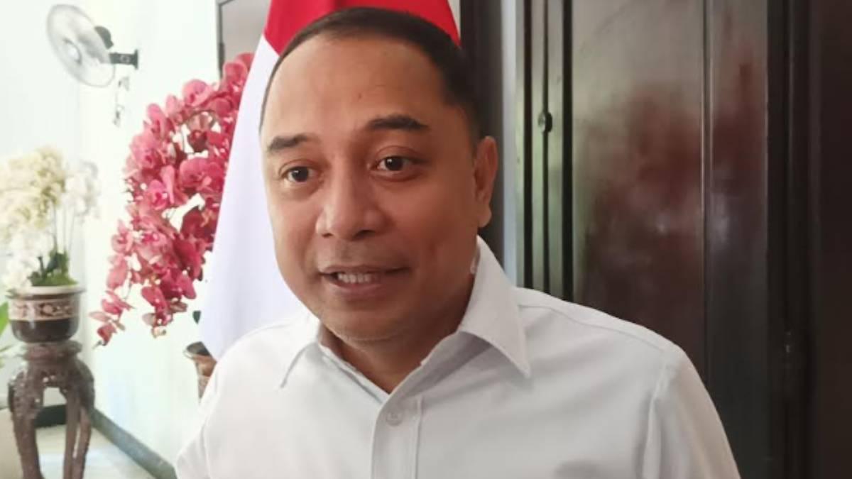 BERI-PENJELASAN-Wali-Kota-Surabaya-Eri-Cahyadi-beasiswa.jpg