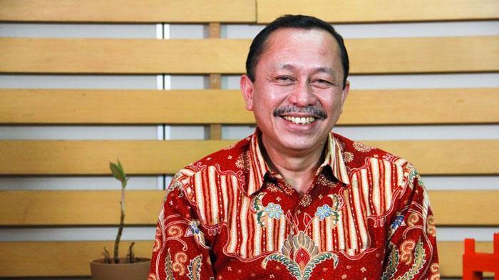BIODATA-Ahmad-Taufan-yang-Kritik-Komnas-HAM-Disebut-Kurang-Aktif-dalam-Pembebasan-Pilot-Susi-Air.jpg