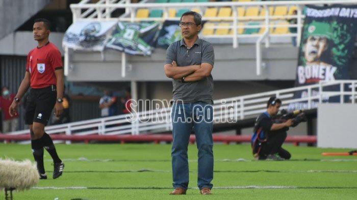 BREAKING-NEWS-Aji-Santoso-Akhiri-Kontrak-dengan-Persebaya-Surabaya.jpg