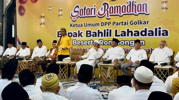 Bahlil-safari-di-Pasuruan.jpg