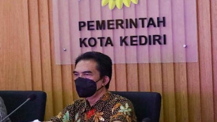 Bantuan-untuk-warga-miskin-Kediri-tidak-merata.jpg