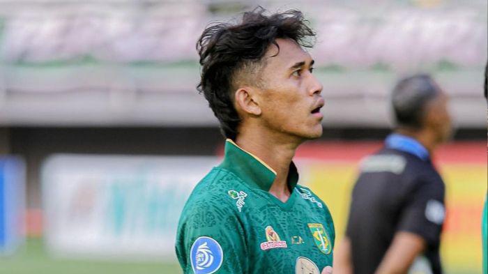 Bek-kanan-Persebaya-Surabaya-Arief-Catur-Pamungkas-dadsa.jpg