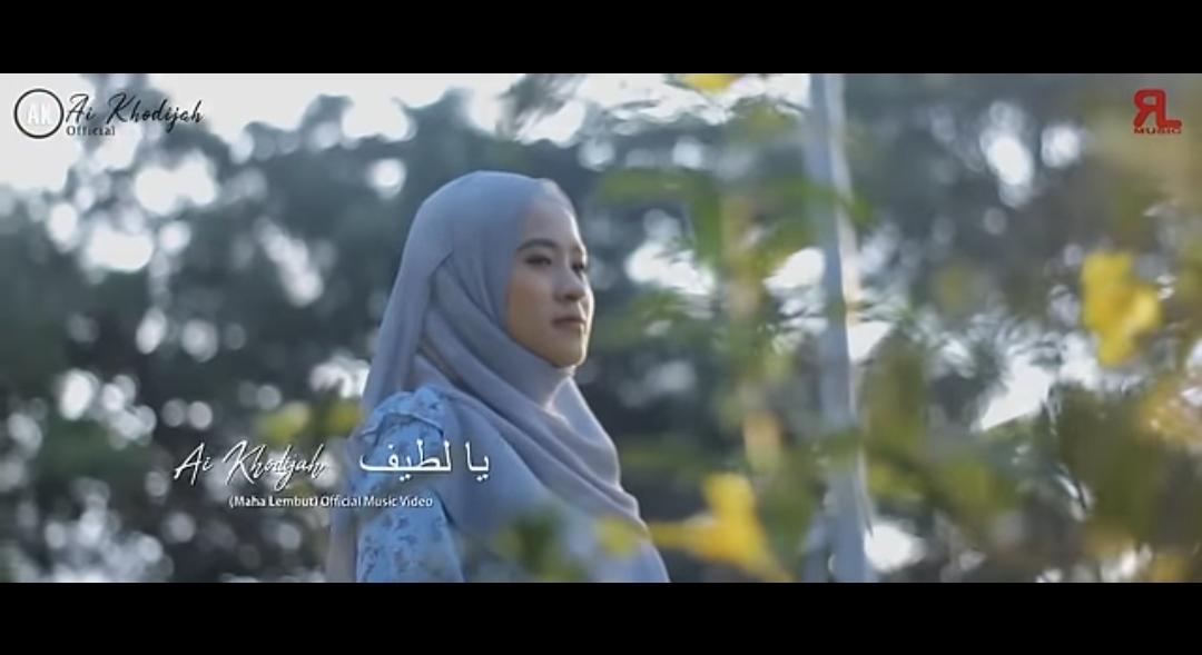 Berikut-lirik-Ya-Latif-syair-pujian-kepada-Allah-Swt-yang-dipopulerkan-oleh-Ai-Khodijah.jpg
