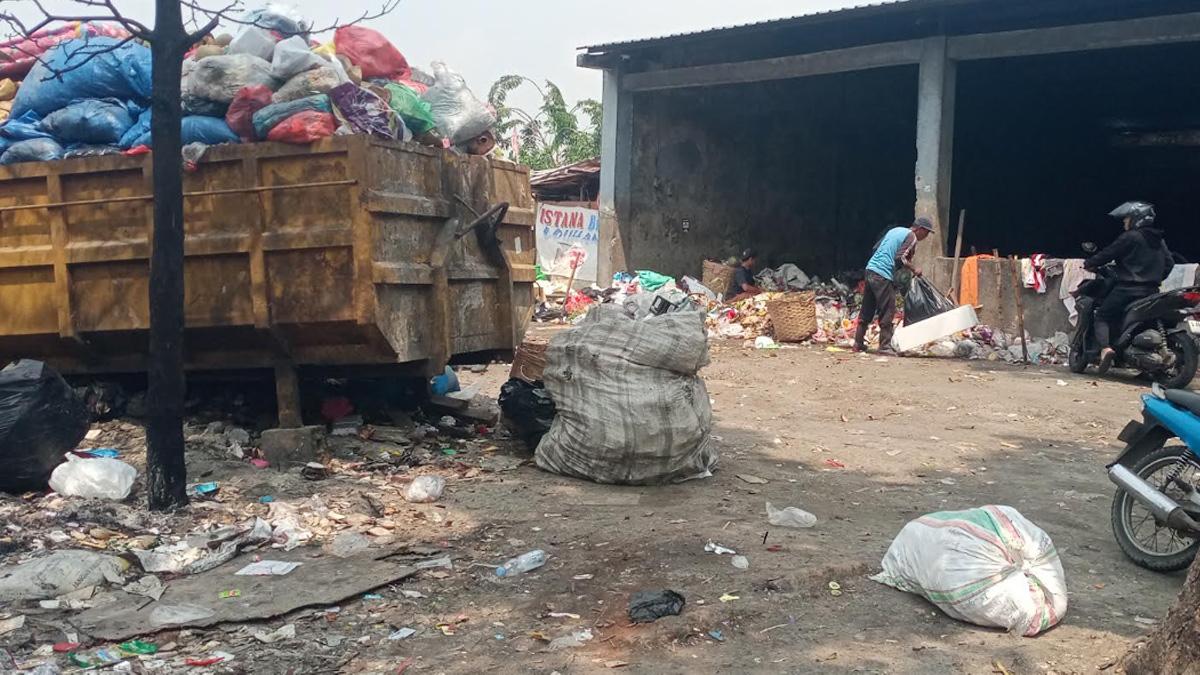 Atasi Persoalan Sampah, Bupati Lamongan Usung Strategi Komprehensif dan Terintegrasi