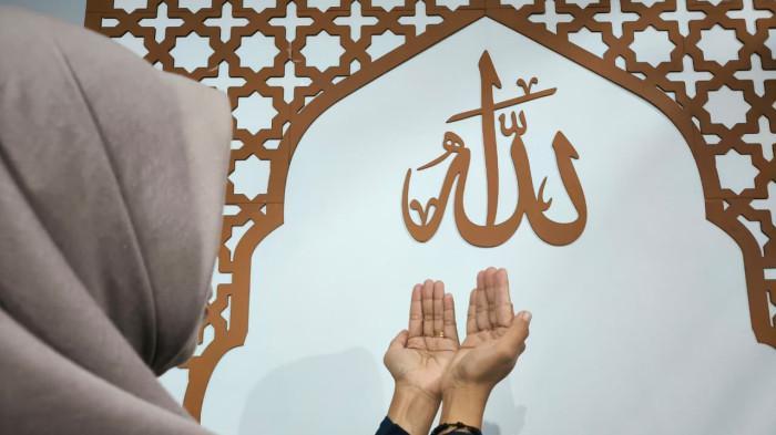 Cara-Doa-yang-Benar-dalam-Islam-Agar-Dikabulkan-Allah-SWT.jpg