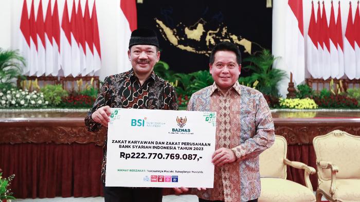 Perkuat Ekonomi Umat, BSI Serahkan Zakat Lebih dari Rp222 Miliar