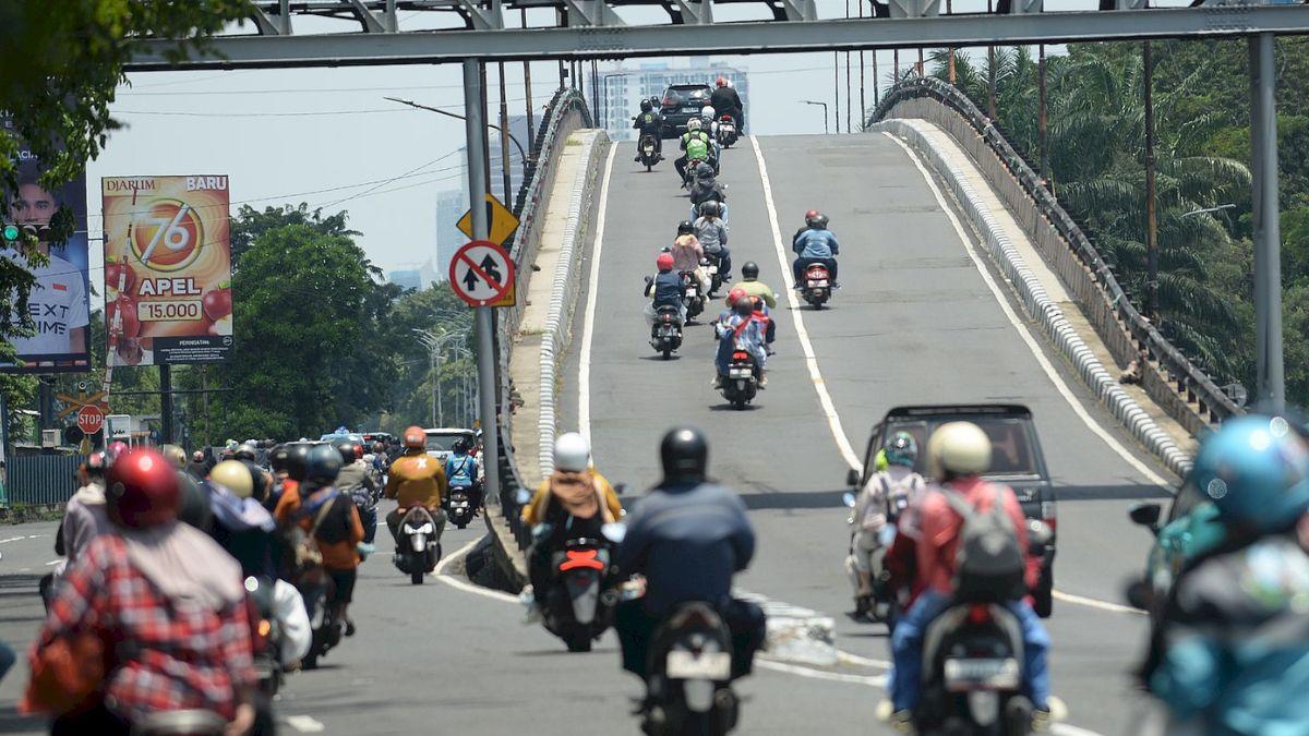 Cuaca-Surabaya-Hari-Ini-Rabu-8-April-2026-Hujan-Turun-pada-Siang-hingga-Malam-Hari.jpg
