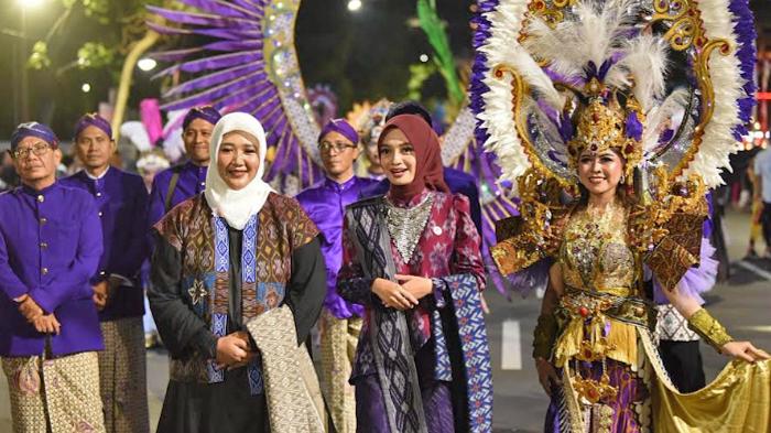 Tema Dewi Sekartaji Kota Kediri Raih Performa Terbaik di Light Culture Parade Munas Apeksi 2025