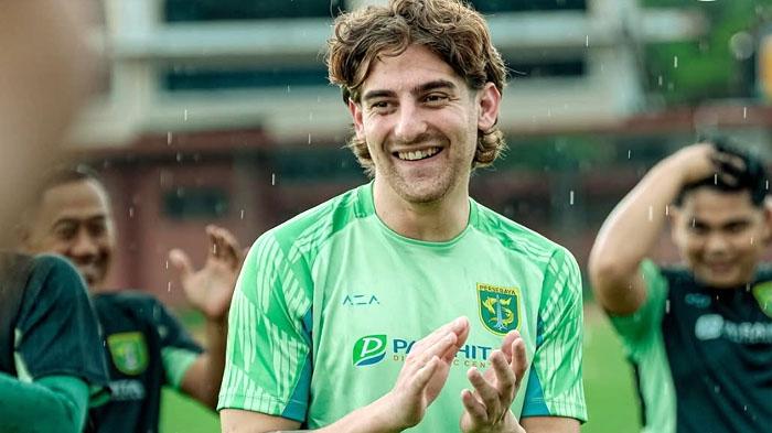Keputusan Persebaya Surabaya Datangkan Striker di Paruh Musim Kurang Tepat? Bandingkan Tim Lain